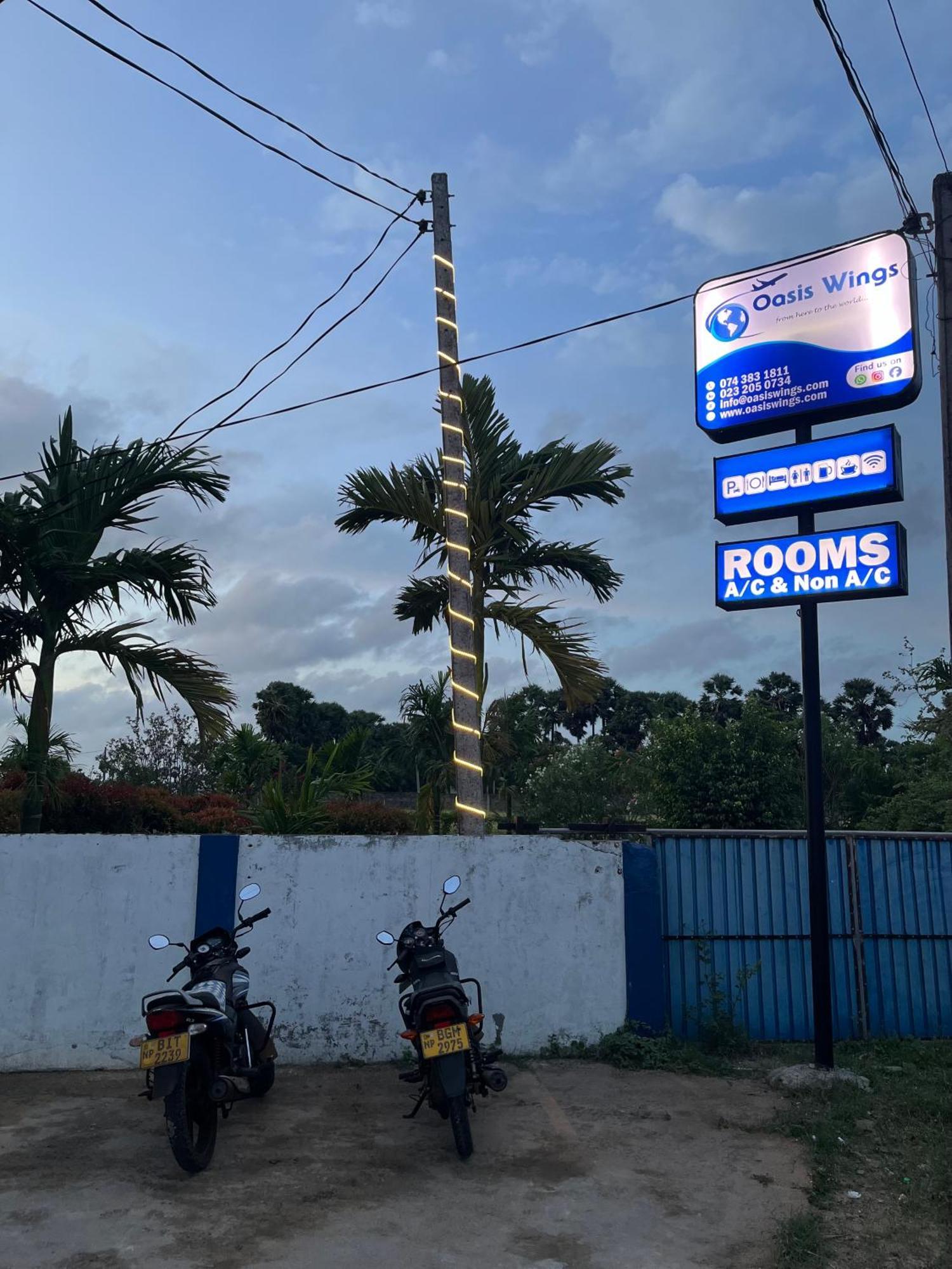 Oasis Wings Hotel Mannar Extérieur photo